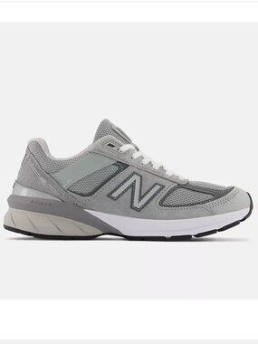New Balance 990v5 Core